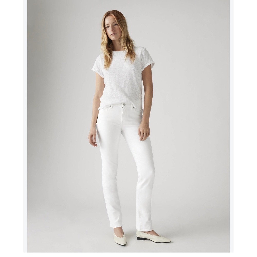Levis W28 L30 Classic Straight White Jeans WaterLess High Rise Minimal Casual